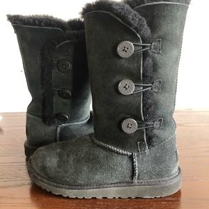 Ugg Black Sheepskin Triplet Boots Size 4